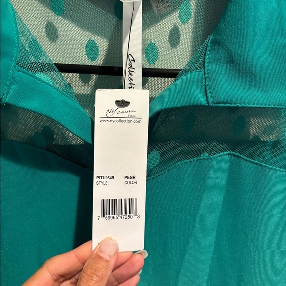 NY Collection size petite M women’s blouse. - Picture 3 of 5
